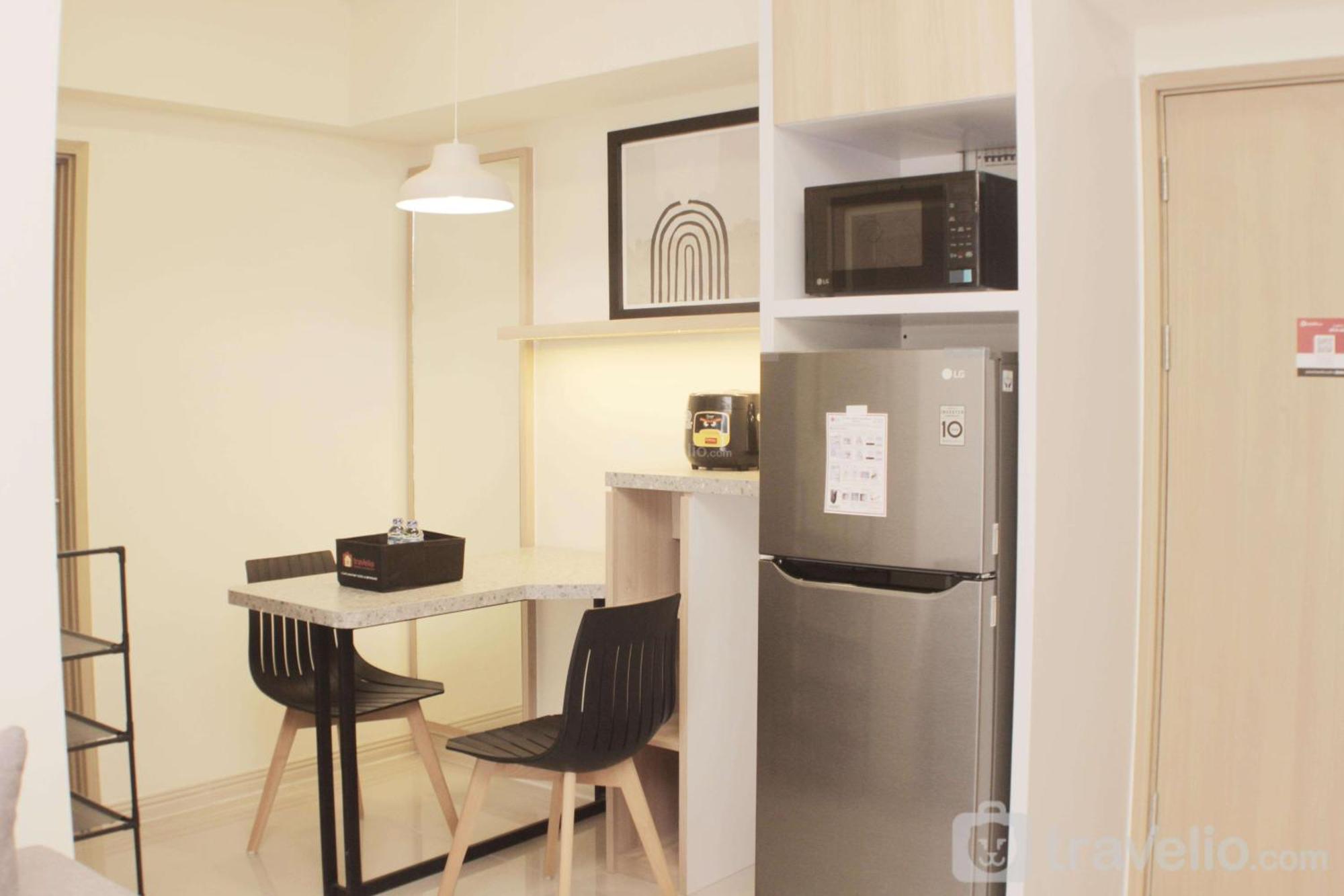 Serene And Cozy 2br At Meikarta By Travelio * Bekasi