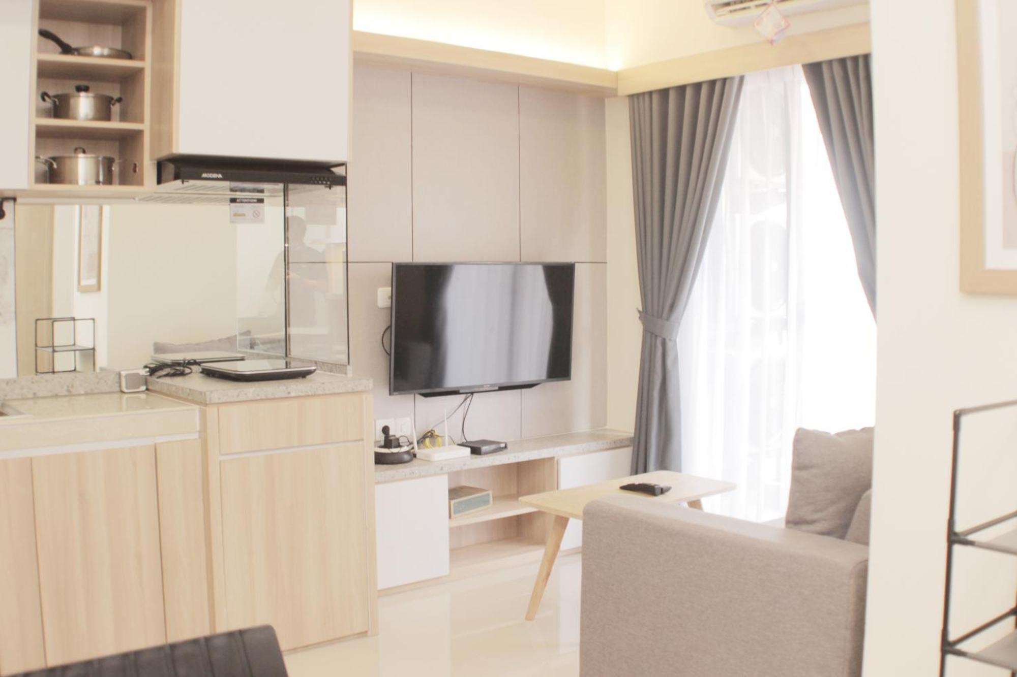 Serene And Cozy 2br At Meikarta By Travelio * Bekasi