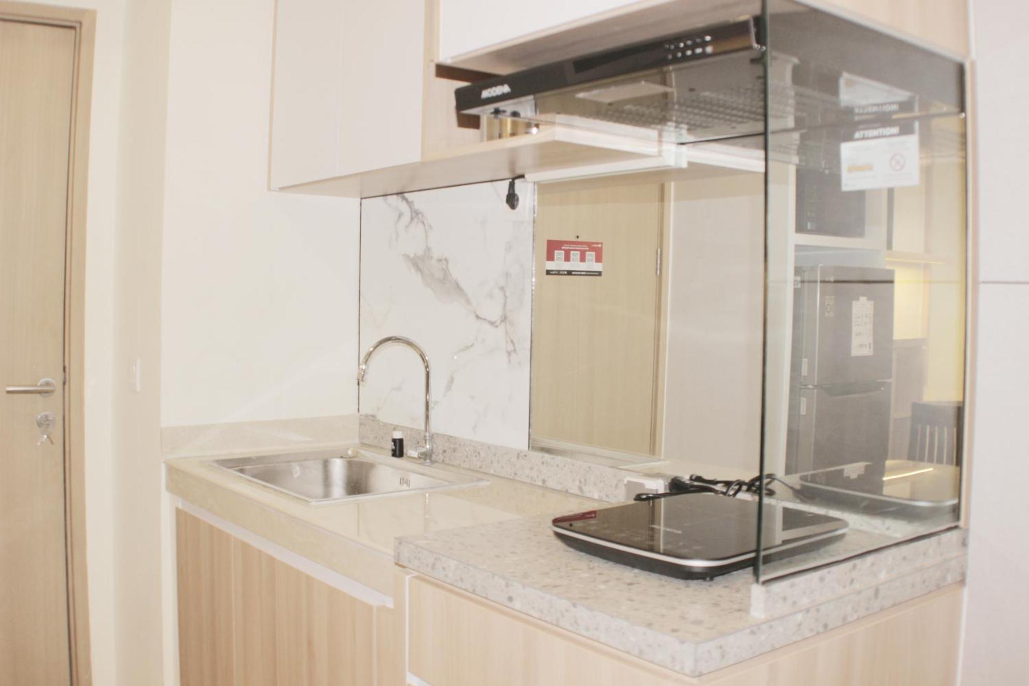 Serene And Cozy 2br At Meikarta By Travelio Apartemen *